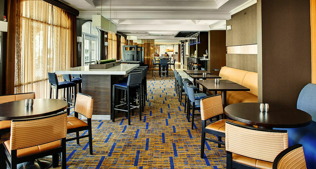 Courtyard By Marriott Charleston Historic District Hotel Bagian luar foto