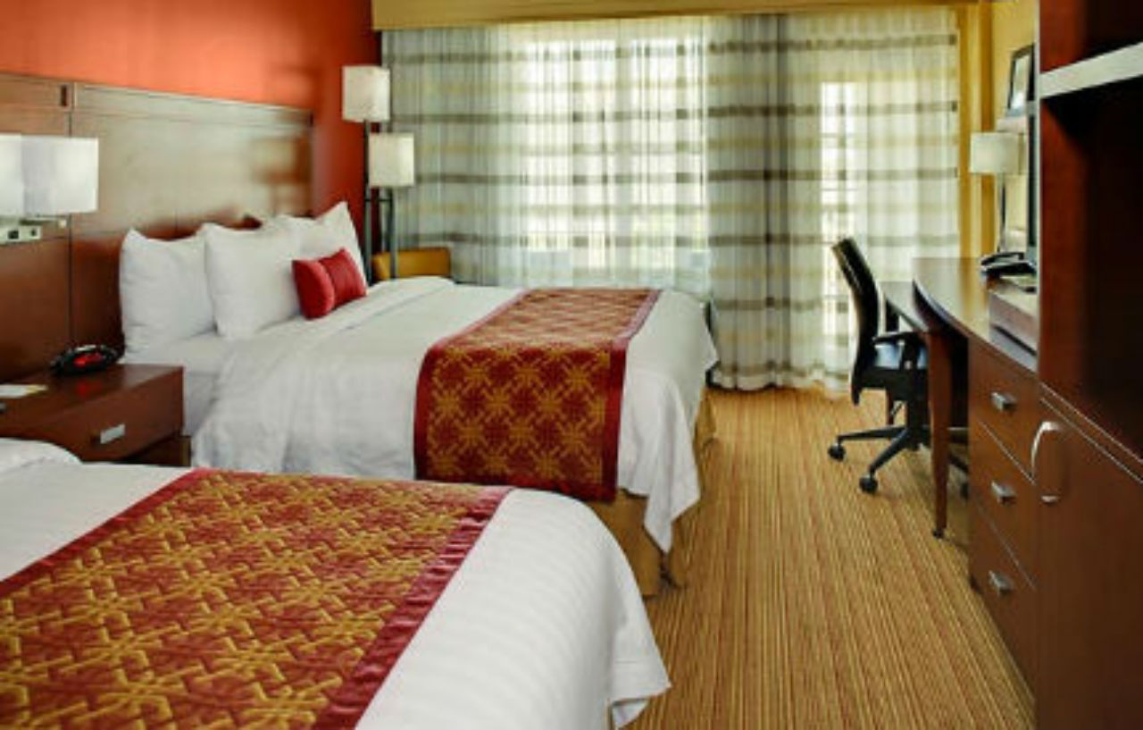 Courtyard By Marriott Charleston Historic District Hotel Bagian luar foto