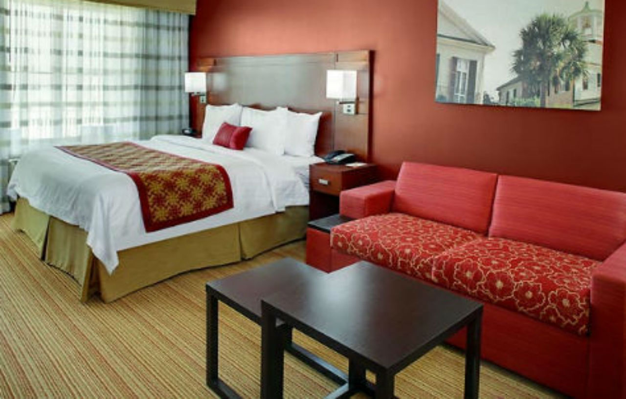 Courtyard By Marriott Charleston Historic District Hotel Bagian luar foto