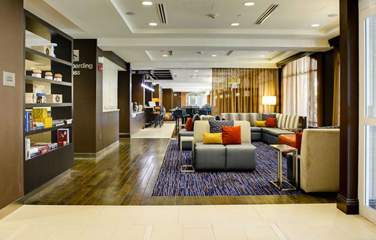 Courtyard By Marriott Charleston Historic District Hotel Bagian luar foto